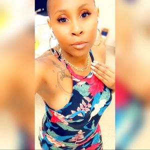 Meet your Posher, Phe